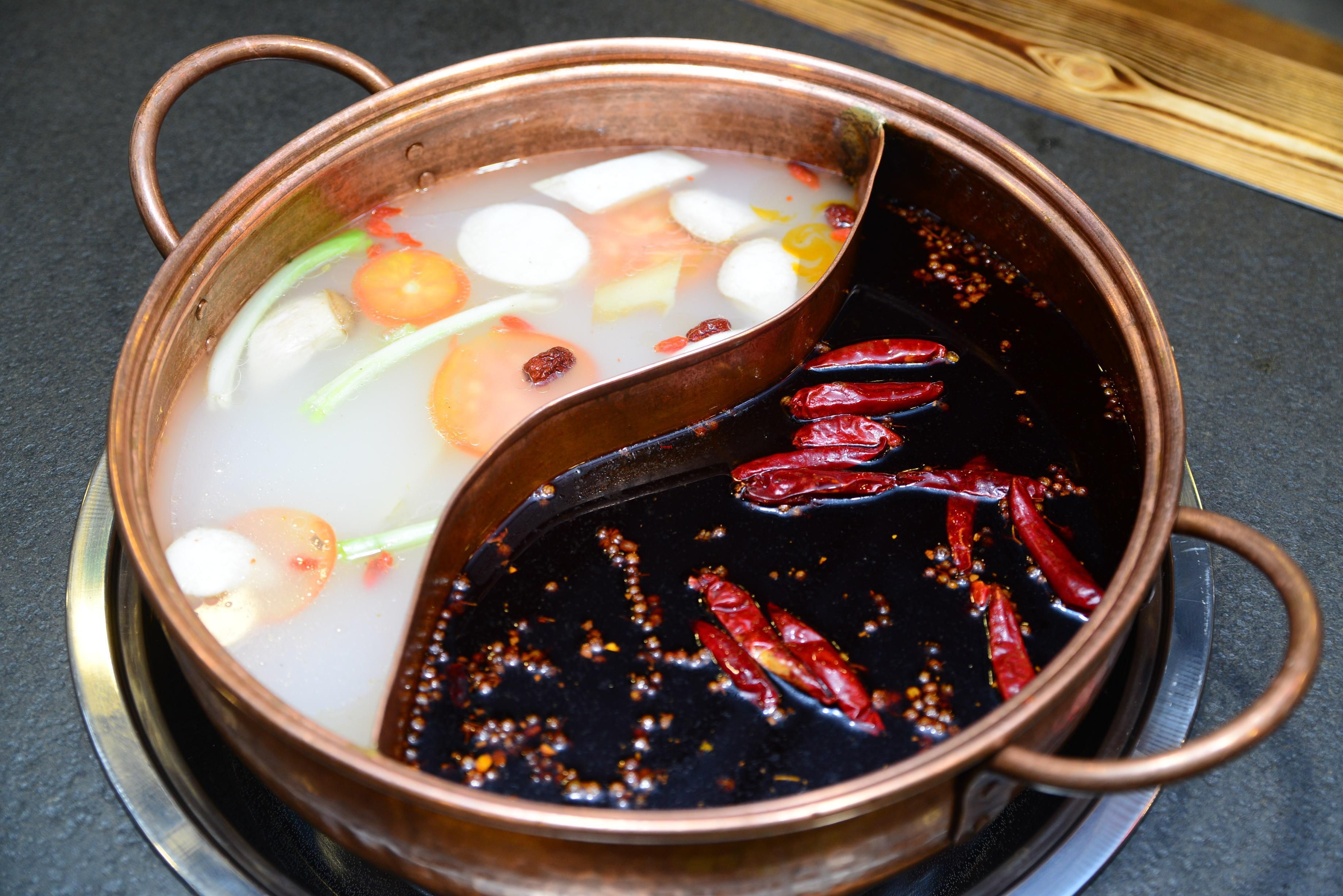 1736264789539010.jpg 火锅 (3).jpg